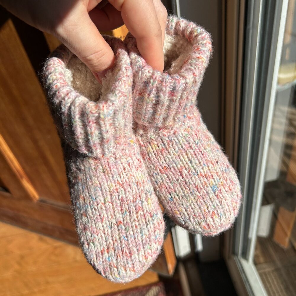 NEW Bombas Pink Knit Toddler Slippers